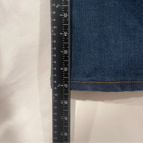 Chico’s So Slimming Women's Dark Blue Flare Jeans Sz 1 (8-10) - Picture 10 of 10